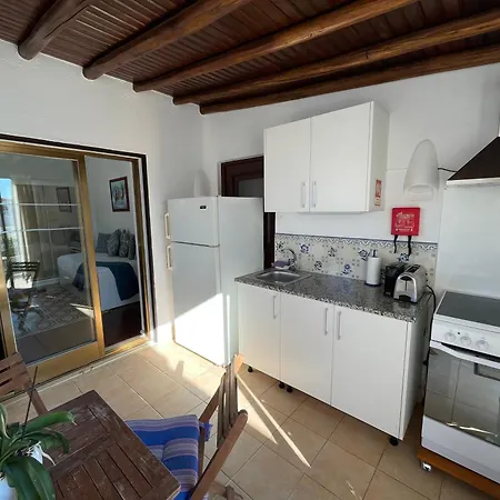 Eden - 1 Apartamento *